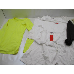 50 Vetements femme neuf