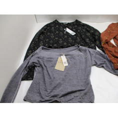 50 Vetements femme neuf