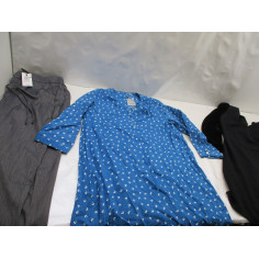 63 Vetements femme neuf