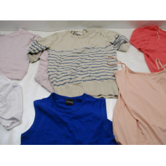 63 Vetements femme neuf