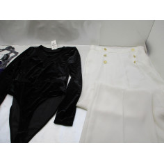 42 Vetements femme neuf