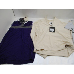 42 Vetements femme neuf