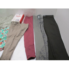 52 Vetements femme neuf