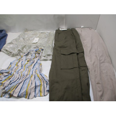 53 Vetements femme neuf