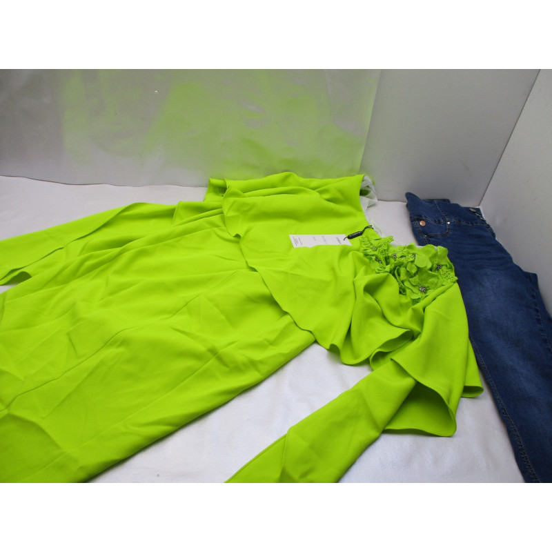 35 Vetements femme neuf