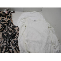 35 Vetements femme neuf