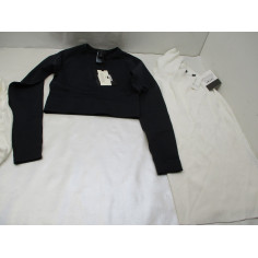 63 Vetements femme neuf
