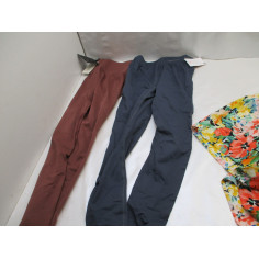 85 Vêtements femme neuf