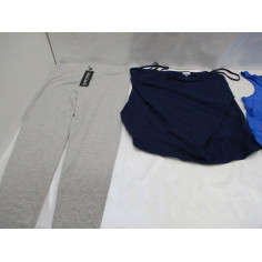 85 Vêtements femme neuf