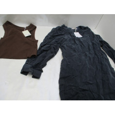 85 Vêtements femme neuf