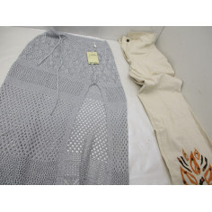 85 Vêtements femme neuf