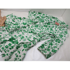 64 Vetements femme neuf