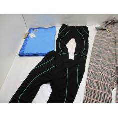 64 Vetements femme neuf