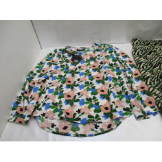 64 Vetements femme neuf