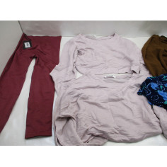 64 Vetements femme neuf