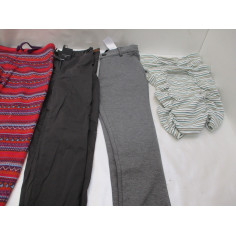 100 Vetements femme neuf