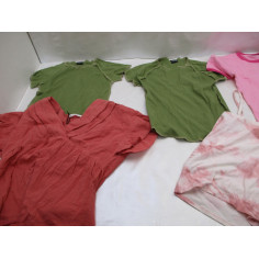 100 Vetements femme neuf