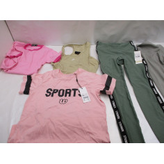 100 Vetements femme neuf