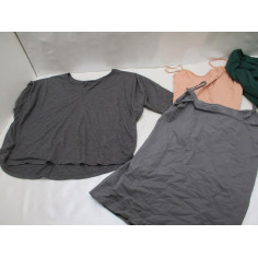 53 Vetements femme neuf