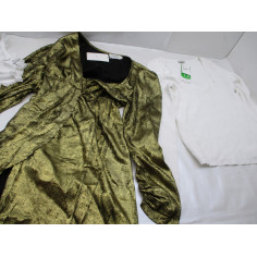 64 Vetements femme neuf