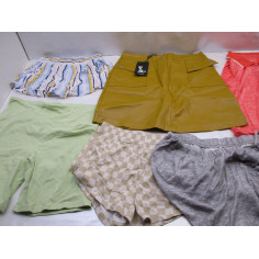 100 Vetements femme neuf