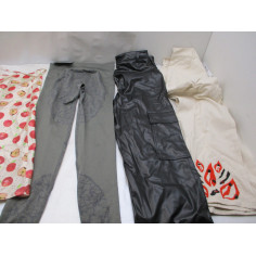 100 Vetements femme neuf