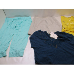 100 Vetements femme neuf