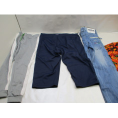 100 Vetements femme neuf