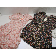 100 Vetements femme neuf