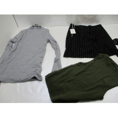 70 Vetements femme neuf