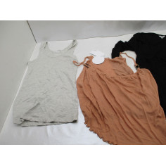 70 Vetements femme neuf