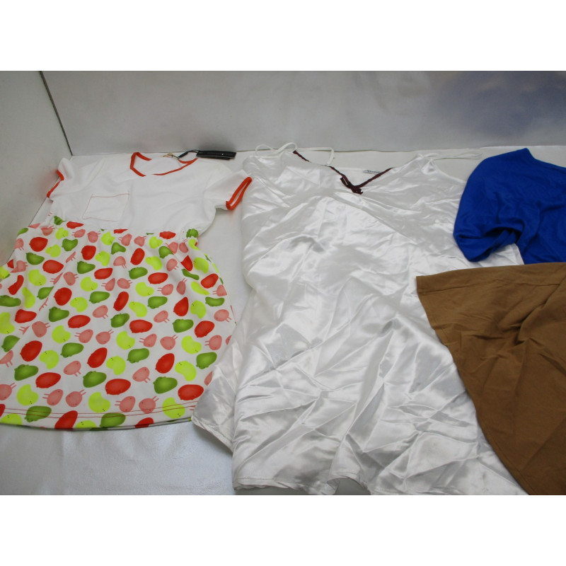 71 Vetements femme neuf