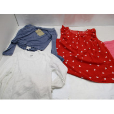 71 Vetements femme neuf