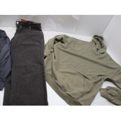 61 Vetements homme neuf