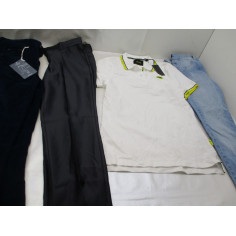 47 Vetements homme neuf