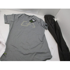 62 Vetements homme neuf