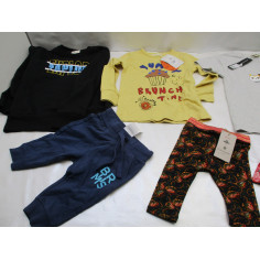 83 Vetements enfants