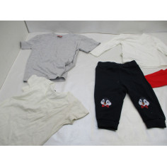 75 Vetements enfant neuf