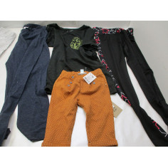 50 Vetements enfant neuf