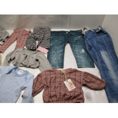 55 Vetements enfant neuf