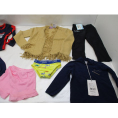 87 Vetements enfant neuf