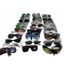 37 Paires de lunettes