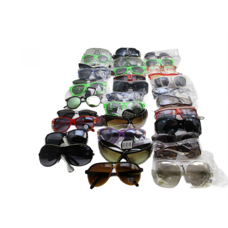38 Paires de lunettes