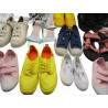 27 Paires de chaussures