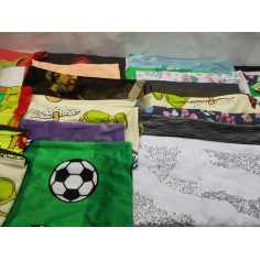 76  Housses de coussins