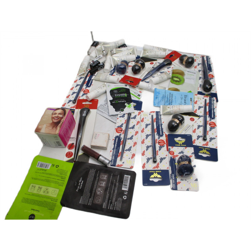 44 Cosmetiques a 0.15€