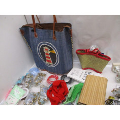 Livaison gratuite 663 articles bazar