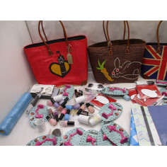 Livraison gratuite 488 articles bazar