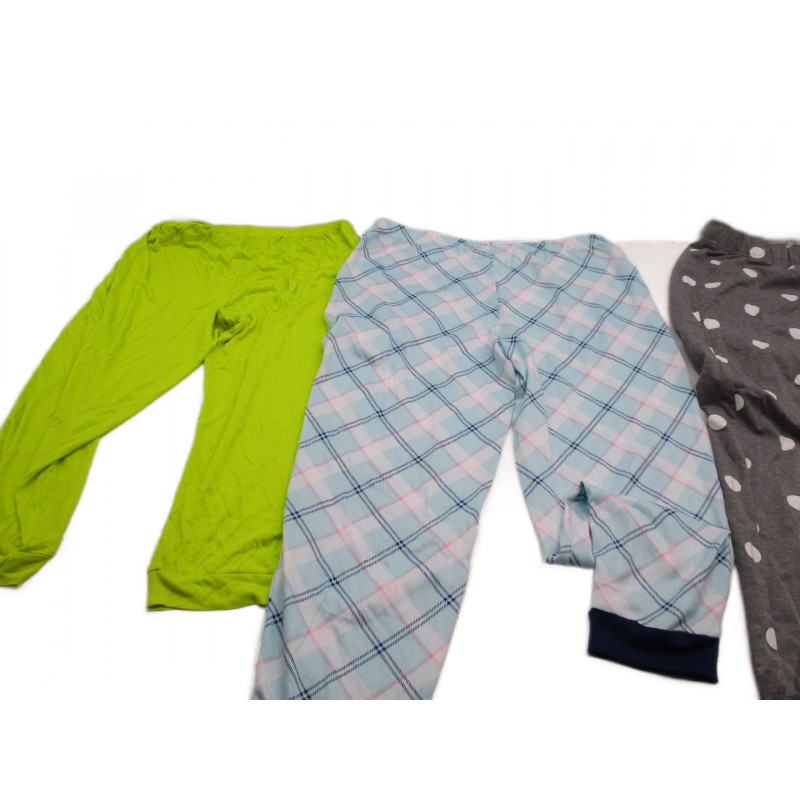 31 Pyjamas Chemises de nuit a 0.80€