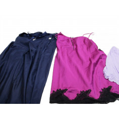 34 Pyjamas Chemises de nuit a 0.80€